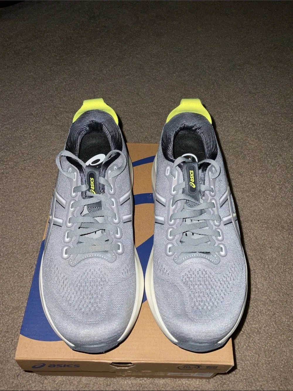 Men’s ASICS Kayano 32 size 8